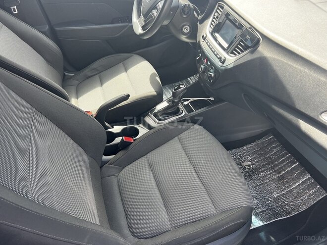 Hyundai Accent 2017, 165,000 km - 1.6 l - Bakı