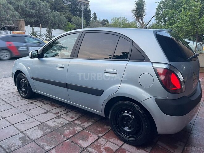 Kia Rio 2005, 245,000 km - 1.4 l - Bakı