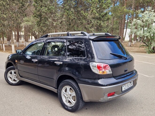 Mitsubishi Outlander 2005, 321,188 km - 2.4 л - Sumqayıt