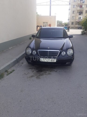 Mercedes E 220 d 2000, 375,400 km - 2.2 l - Bakı