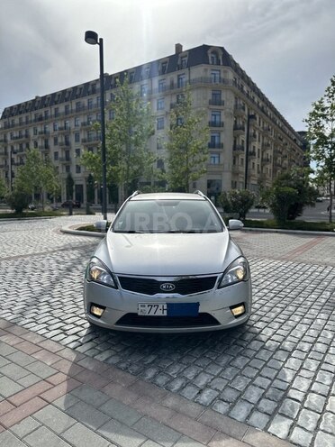 Kia Ceed 2009, 350,000 km - 1.6 л - Bakı