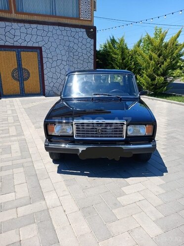 LADA (VAZ) 2107