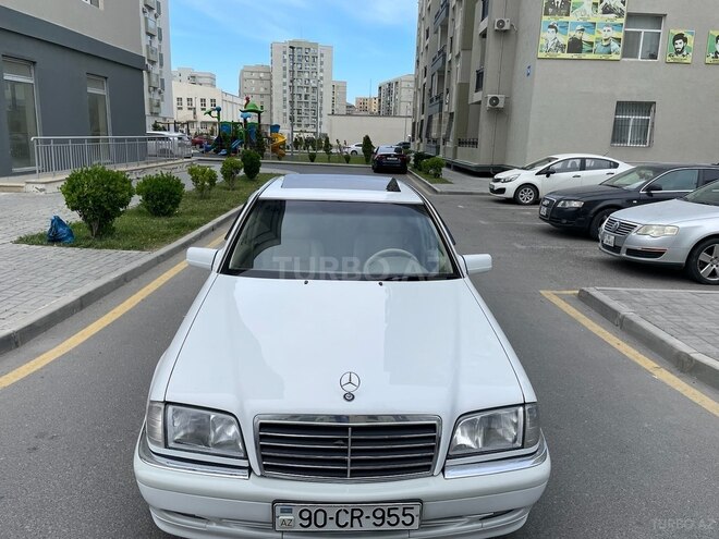 Mercedes C 230 1999, 232,000 km - 2.3 l - Bakı