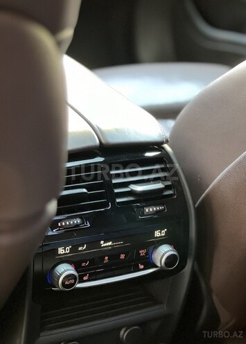 BMW 520 2017, 175,000 km - 2.0 l - Bakı