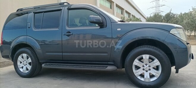 Nissan Pathfinder 2006, 380,000 km - 2.5 l - Bakı