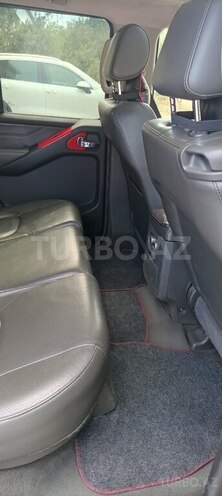 Nissan Pathfinder 2006, 380,000 km - 2.5 l - Bakı