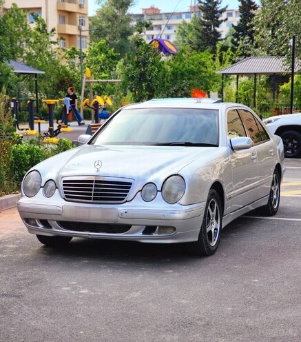 Mercedes E 270 2000, 428,000 km - 2.7 l - Bakı