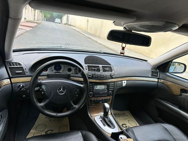 Mercedes E 240 2002, 227,500 km - 2.4 l - Bakı