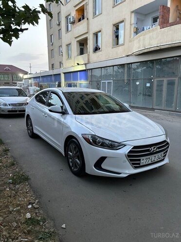 Hyundai Elantra 2017, 143,000 km - 2.0 л - Bakı
