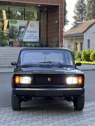 LADA (VAZ) 2107