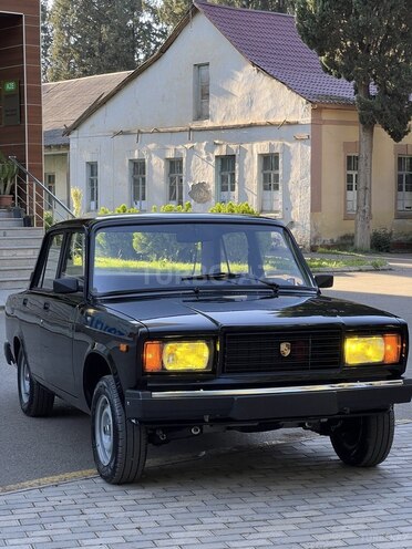 LADA (VAZ) 2107