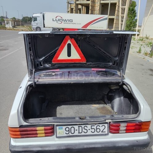 Mercedes 190 1991, 150,000 km - 2.0 l - Bakı