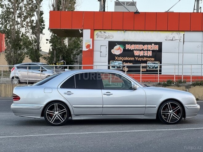 Mercedes E 220 d 2000, 418,000 km - 2.2 l - Bakı