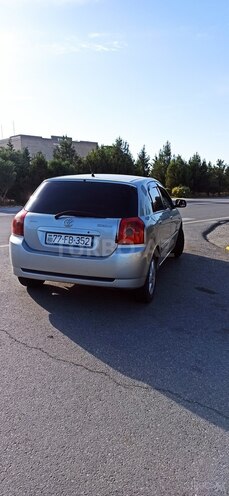 Toyota Corolla 2005, 341,000 km - 1.4 l - Bakı