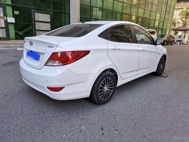 Hyundai Accent 2013, 123,457 km - 1.6 l - Bakı