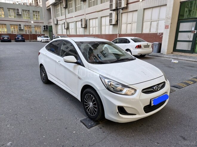 Hyundai Accent 2013, 123,457 km - 1.6 l - Bakı