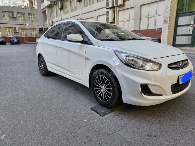 Hyundai Accent 2013, 123,457 km - 1.6 l - Bakı