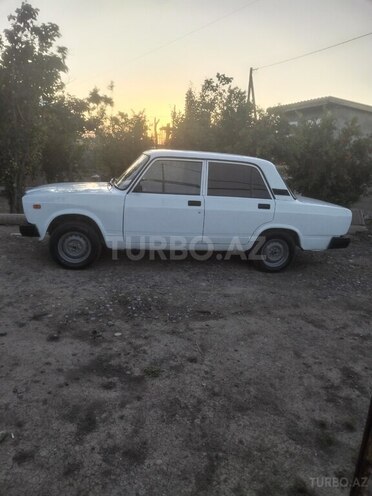 LADA (VAZ) 2107