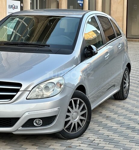 Mercedes B 170