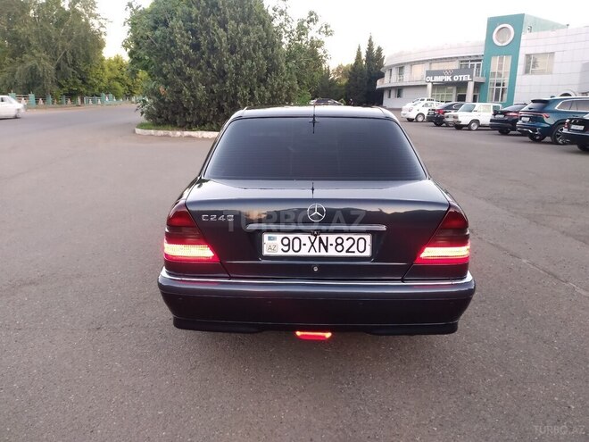 Mercedes C 240 1999, 340,220 km - 2.4 l - Qazax