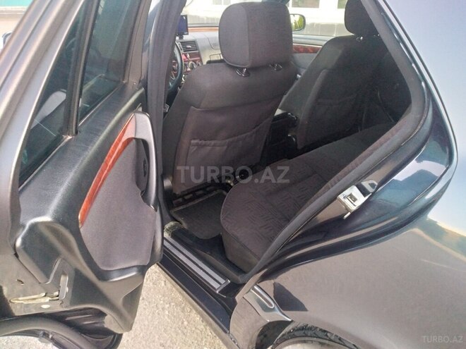 Mercedes C 240 1999, 340,220 km - 2.4 l - Qazax