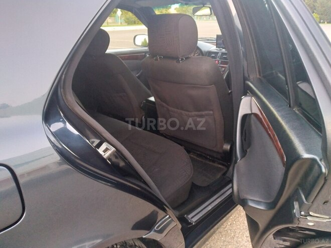 Mercedes C 240 1999, 340,220 km - 2.4 l - Qazax