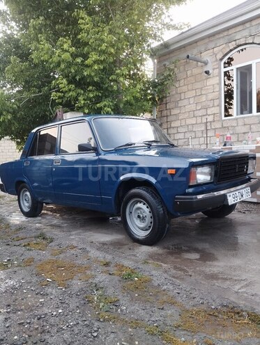 LADA (VAZ) 2107