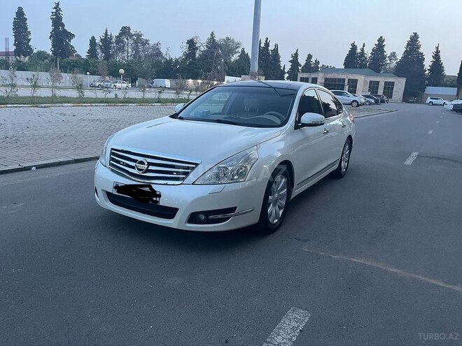 Nissan Teana