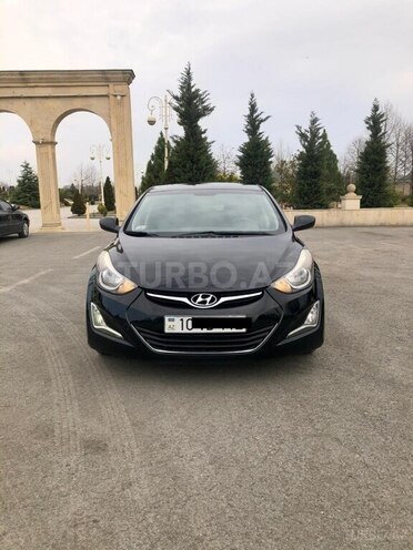 Hyundai Elantra