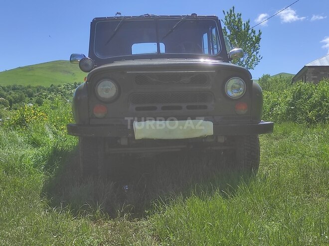 UAZ 469