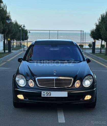 Mercedes E 320 2002, 299,000 km - 3.2 л - Bakı