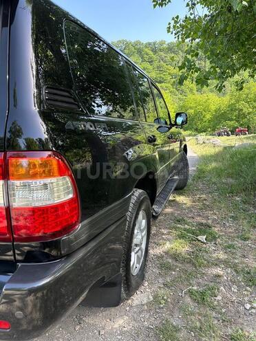Toyota Land Cruiser 2006, 261,000 km - 2.5 l - Qusar