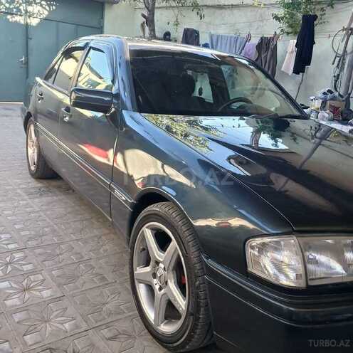 Mercedes C 240 1996, 309,847 km - 2.4 l - Göygöl