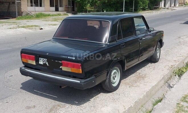 LADA (VAZ) 2107