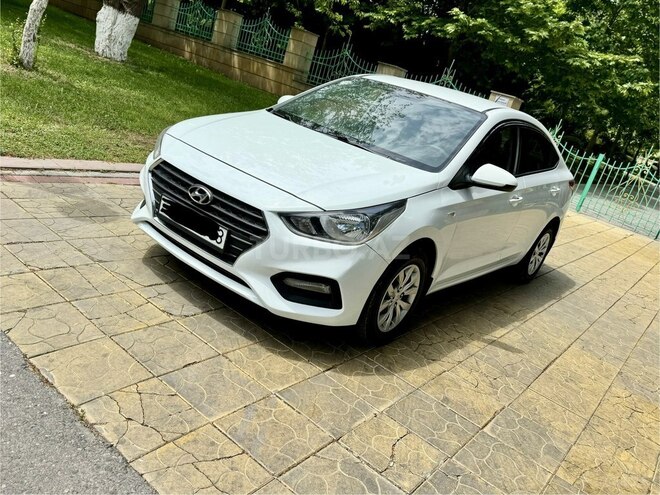 Hyundai Accent