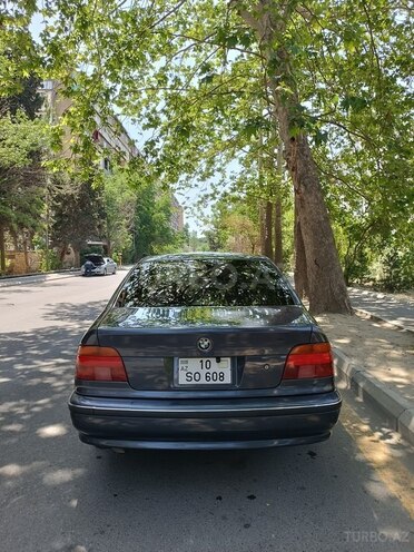 BMW 528 1997, 315,000 km - 2.8 l - Bakı
