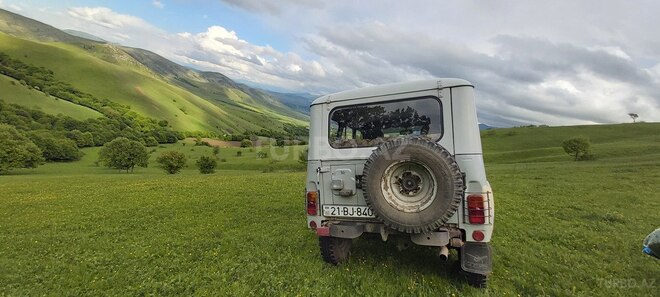 UAZ Hunter