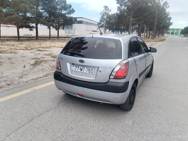 Kia Rio 2007, 300,000 km - 1.4 л - Xırdalan