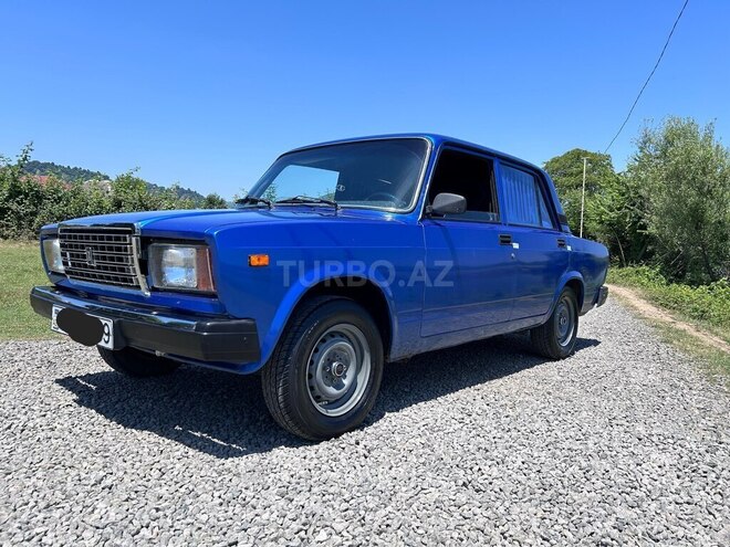 LADA (VAZ) 2107