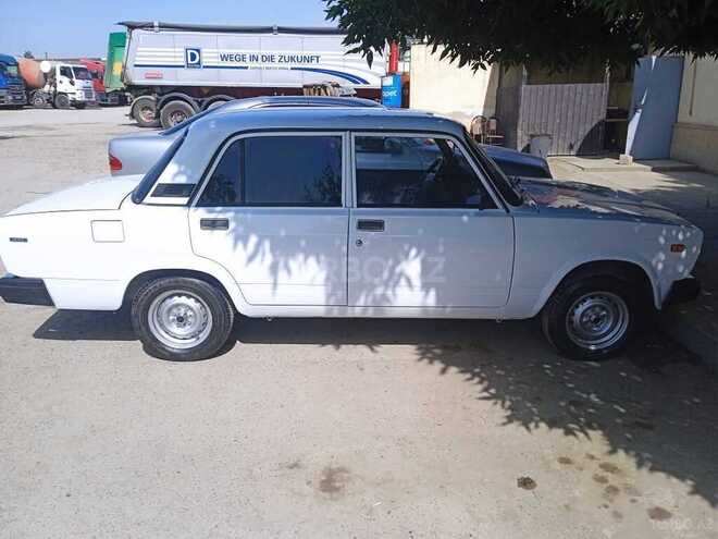 LADA (VAZ) 2107