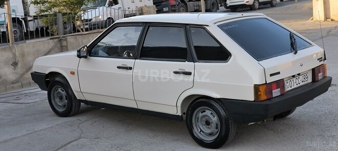 LADA (VAZ) 2109