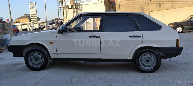 LADA (VAZ) 2109