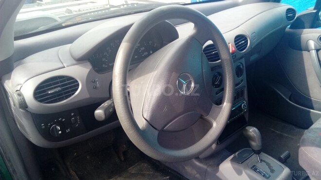 Mercedes A 160 2016, 522,255 km - 1.6 l - Bakı