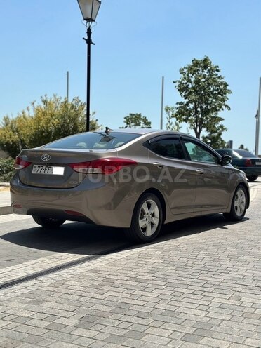 Hyundai Elantra 2011, 239,792 km - 1.8 l - Bakı