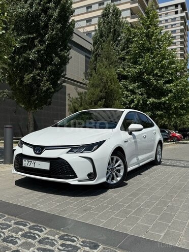 Toyota Corolla 2023, 7,400 km - 1.8 l - Bakı