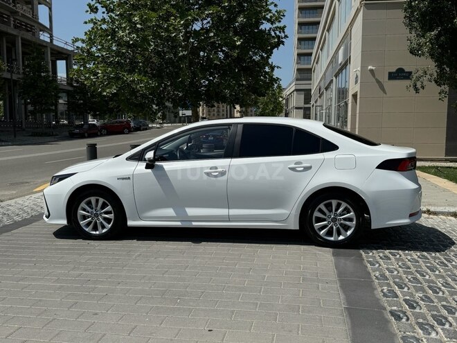 Toyota Corolla 2023, 7,400 km - 1.8 l - Bakı