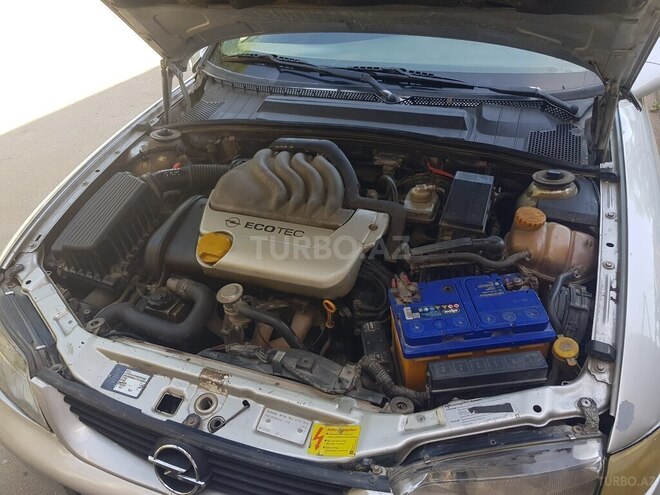 Opel Vectra 1996, 202,000 km - 1.6 l - Sumqayıt