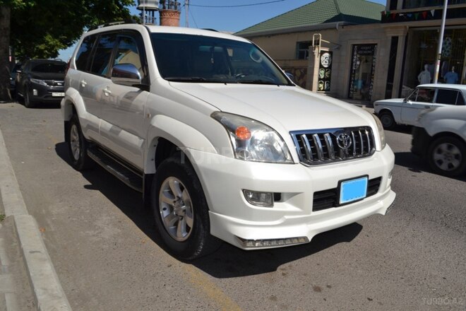 Toyota Land Cruiser Prado