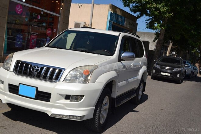 Toyota Land Cruiser Prado