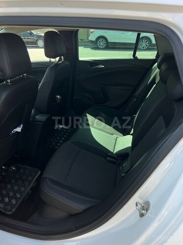 Opel Astra 2016, 127,000 km - 1.6 l - Bakı